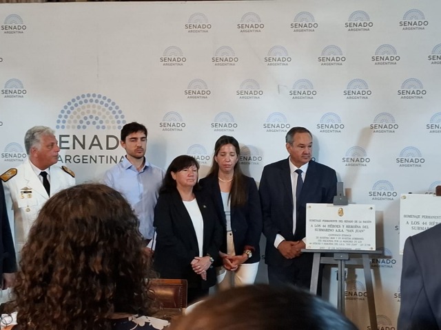 El Senado homenaje a los 44 hroes del ARA San Juan